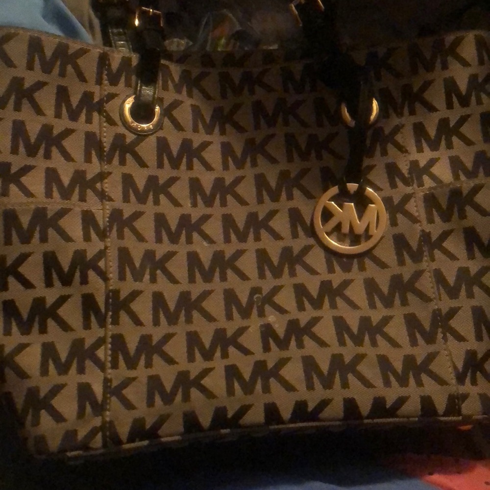 MK East/West signature purse- Used